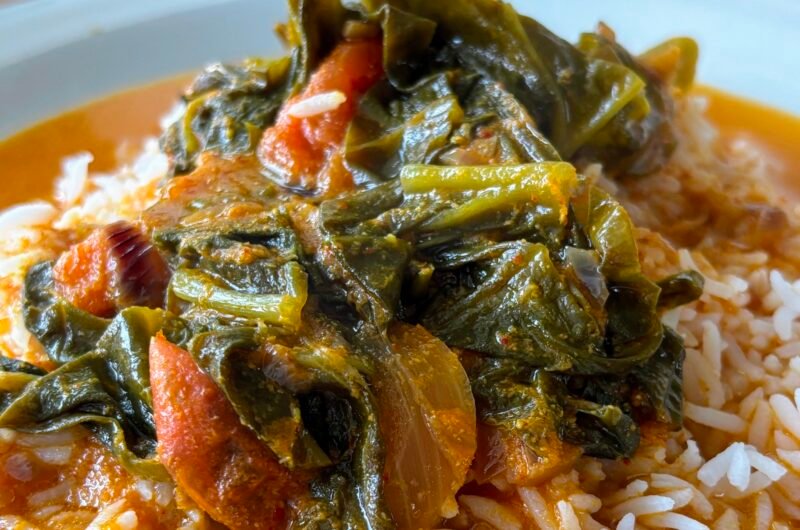 Mangalorean Malabar Spinach Curry (Basale Soppina Saaru with Dal)